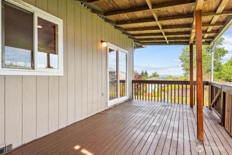19519 Knoll Drive Arlington WA 98223