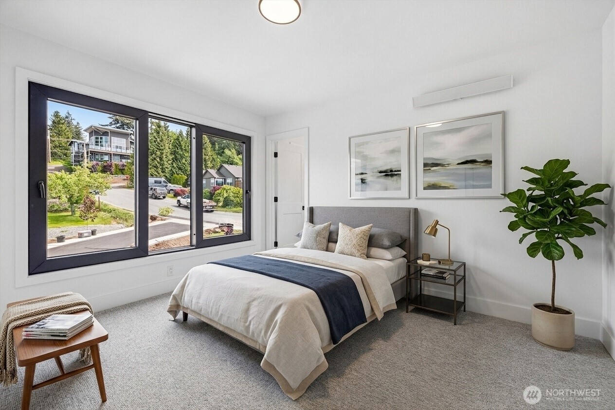 1105 Divine Lane Bellingham WA 98229