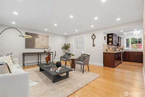 7905 207th Place SW Edmonds WA 98026