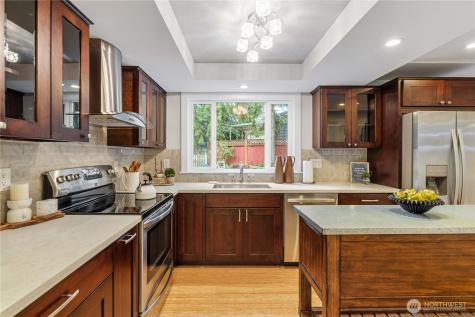 7905 207th Place SW Edmonds WA 98026