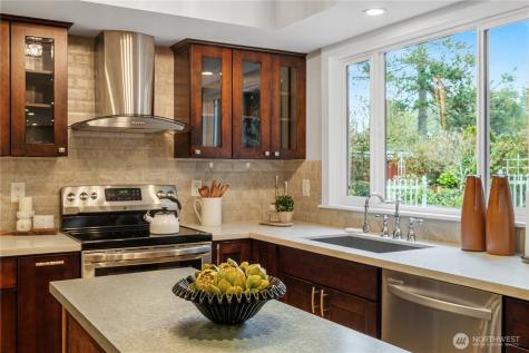 7905 207th Place SW Edmonds WA 98026