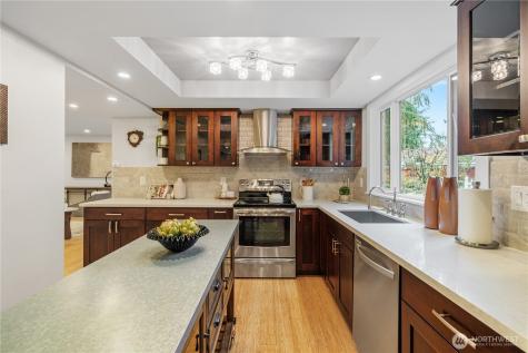 7905 207th Place SW Edmonds WA 98026