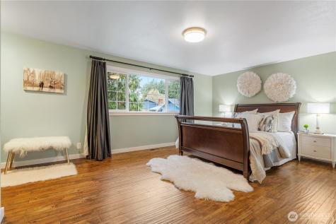 7905 207th Place SW Edmonds WA 98026