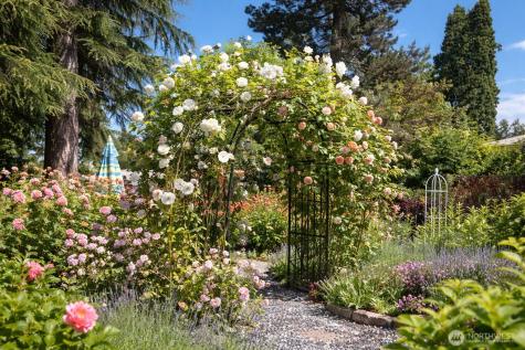 7905 207th Place SW Edmonds WA 98026