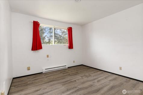 2642 Olympic Drive Oak Harbor WA 98277