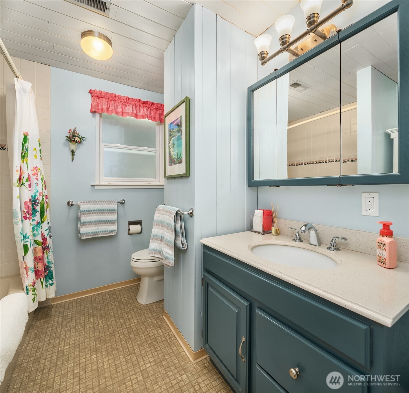 27428 97th Avenue SW Vashon WA 98070