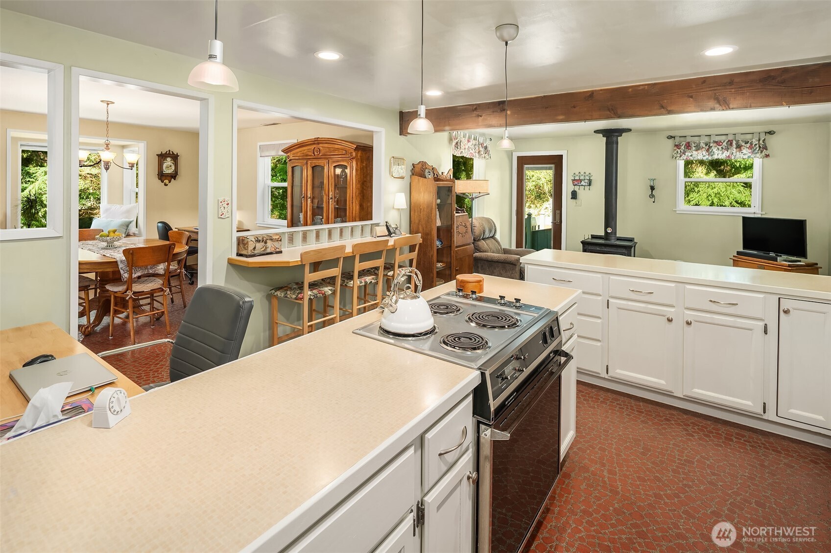 27428 97th Avenue SW Vashon WA 98070