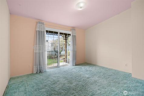 2716 S 371st Street Federal Way WA 98003