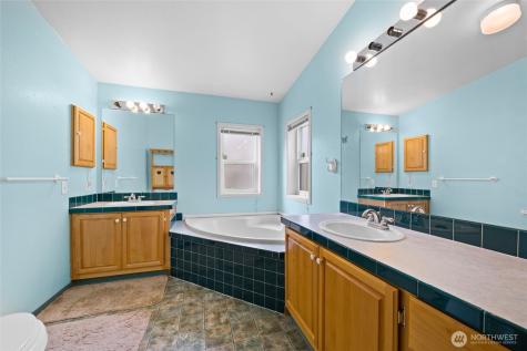 2716 S 371st Street Federal Way WA 98003