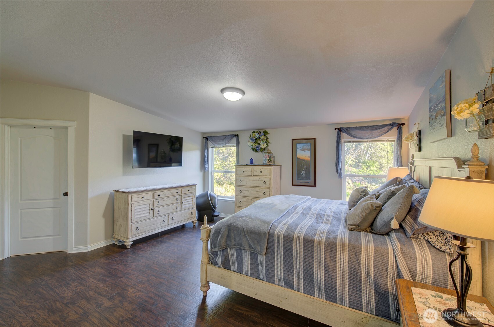 1220 Morrison Road South Bend WA 98596