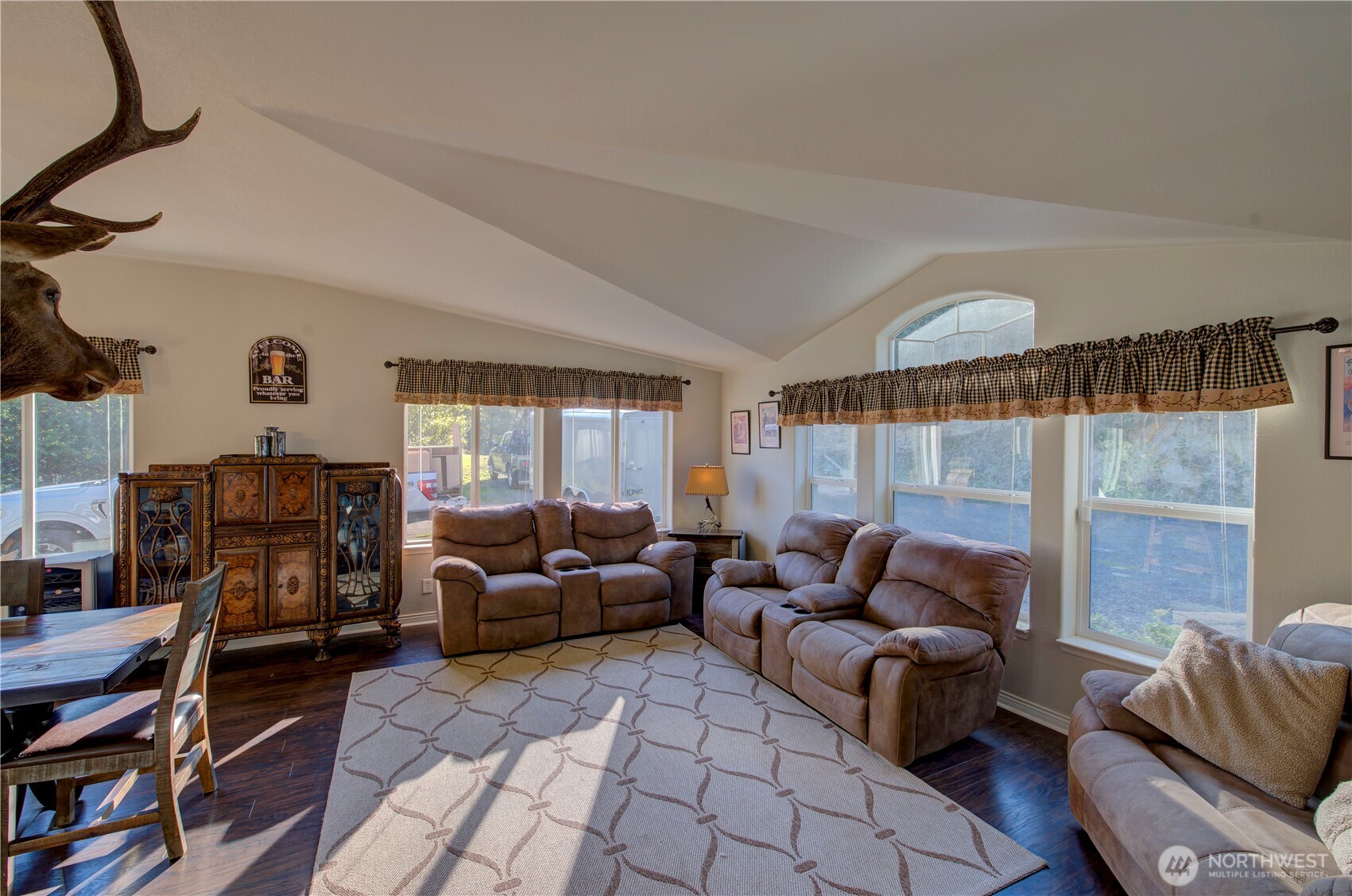 1220 Morrison Road South Bend WA 98596