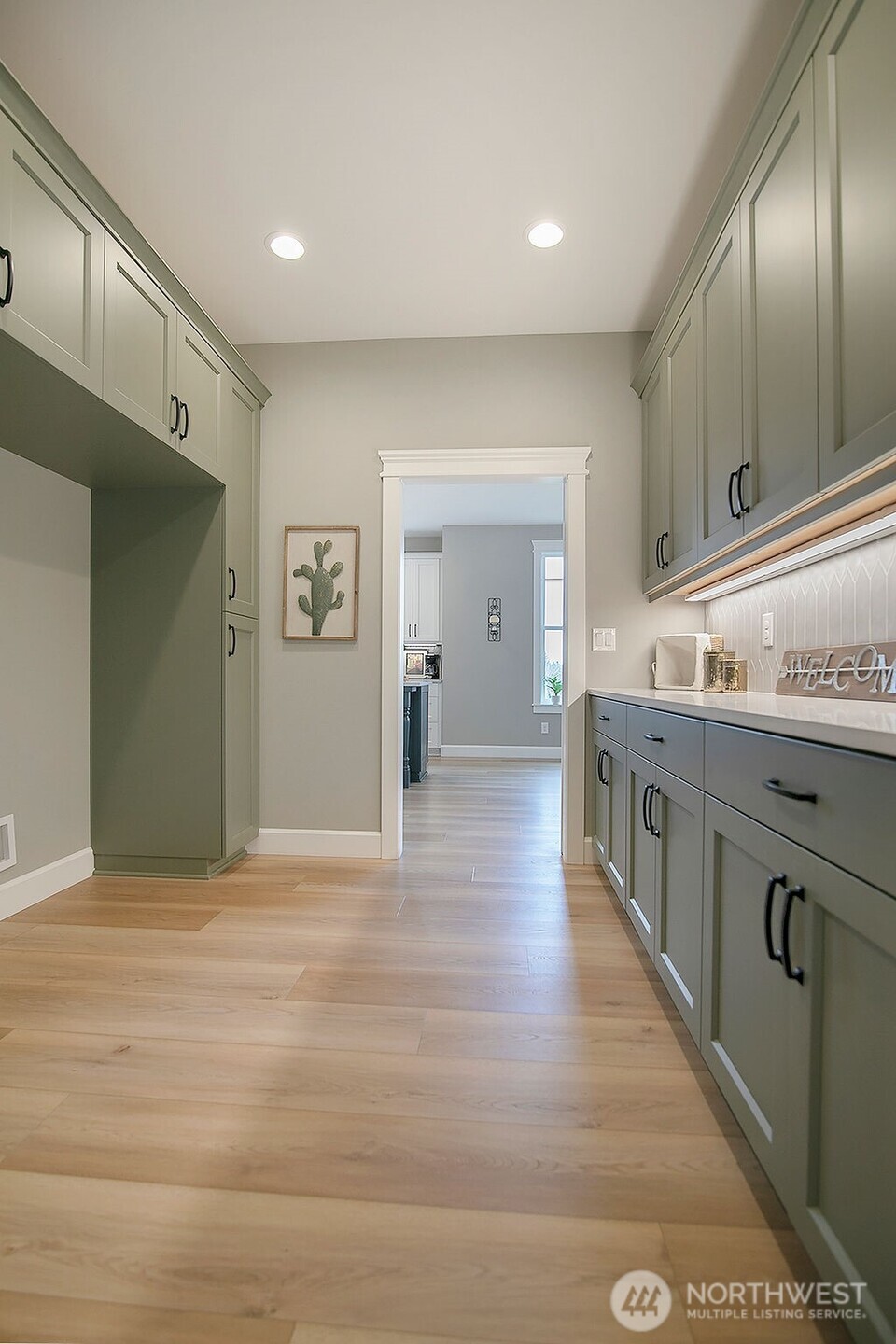 302 Waters Road Castle Rock WA 98611