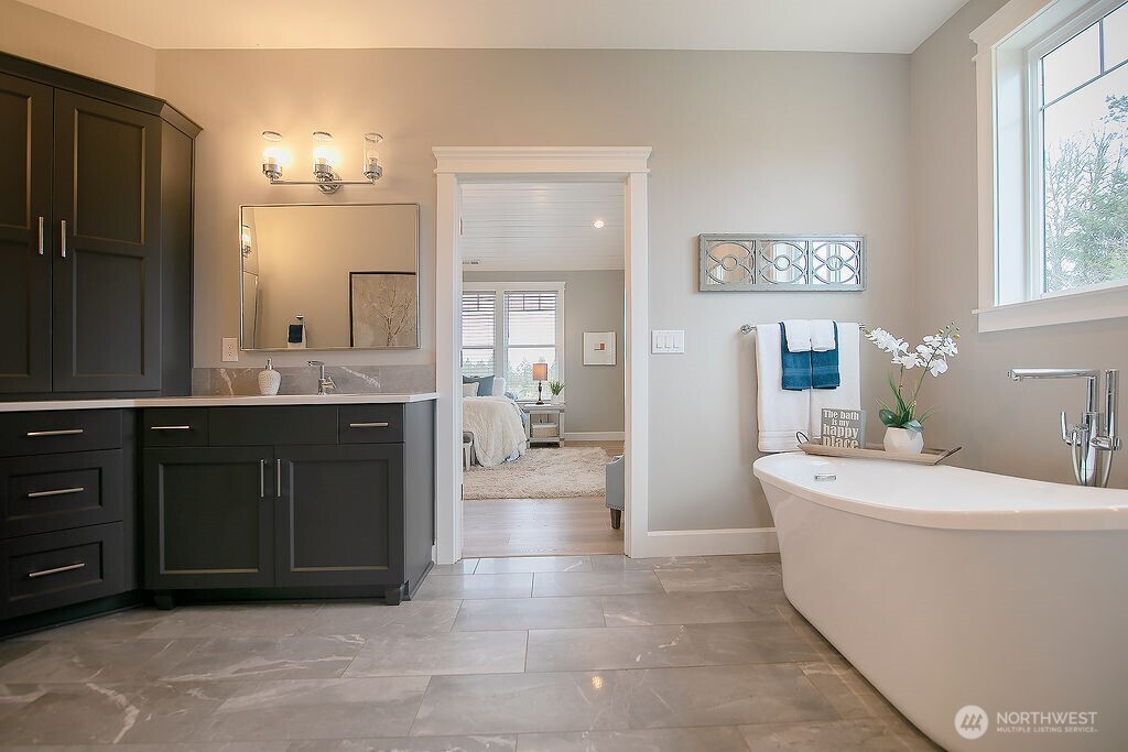 302 Waters Road Castle Rock WA 98611