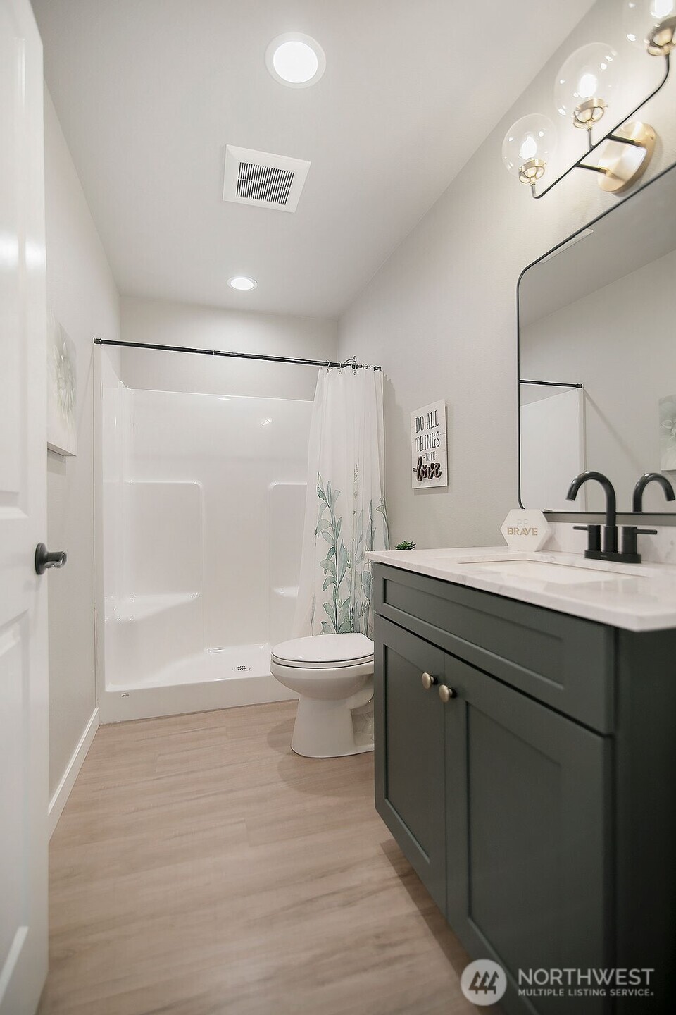 302 Waters Road Castle Rock WA 98611