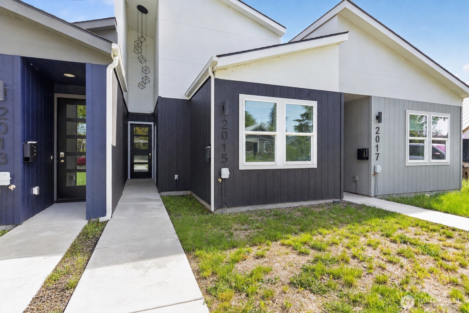 2015 W Nora Street Avenue Spokane WA 99205