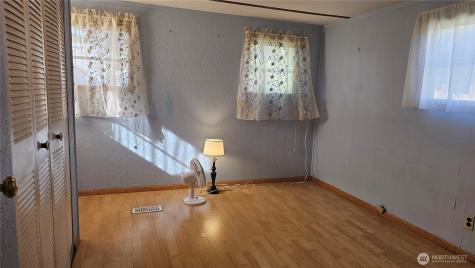 3404 S 182nd Place Seatac WA 98188