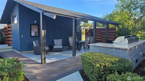 3404 S 182nd Place Seatac WA 98188