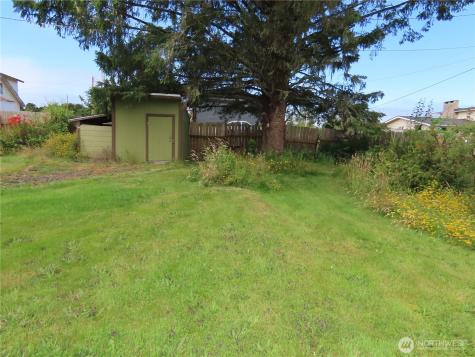 845 Schmid Road Grayland WA 98547