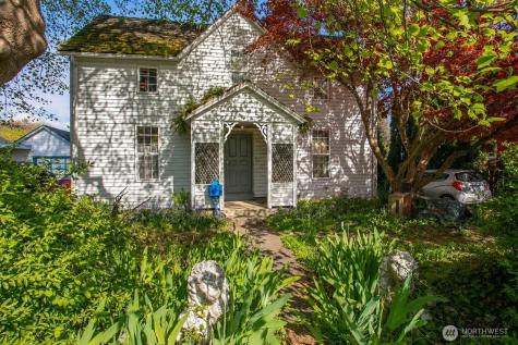 2416 Madrona Street Bellingham WA 98225