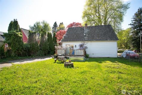 2416 Madrona Street Bellingham WA 98225