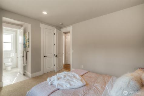 22305 134th Street Issaquah WA 98027