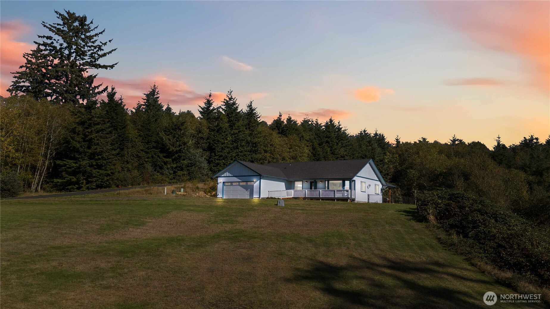 58 Alger Creek Heights Road Cathlamet WA 98612