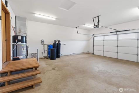 58 Alger Creek Heights Road Cathlamet WA 98612