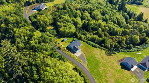 58 Alger Creek Heights Road Cathlamet WA 98612