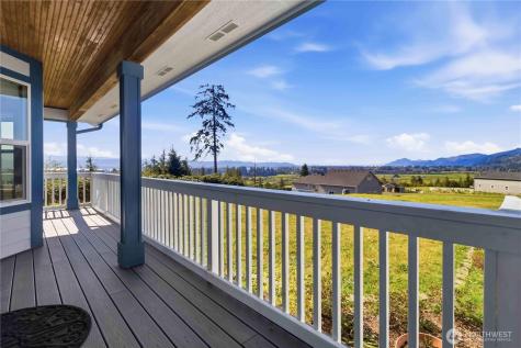58 Alger Creek Heights Road Cathlamet WA 98612