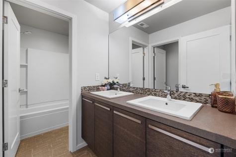 24287 Se 275th Court Maple Valley WA 98038