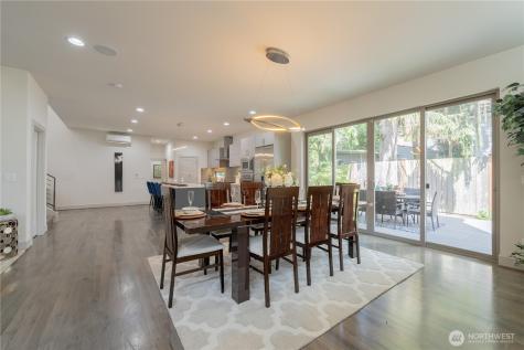 3034 NE 89th Seattle WA 98115