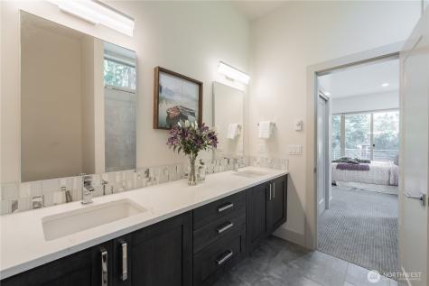 3034 NE 89th Seattle WA 98115