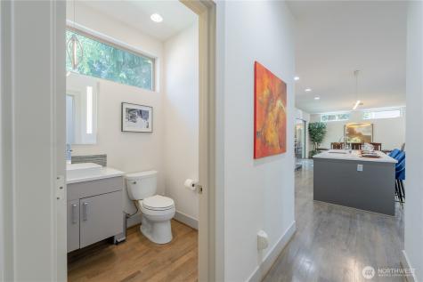 3034 NE 89th Seattle WA 98115