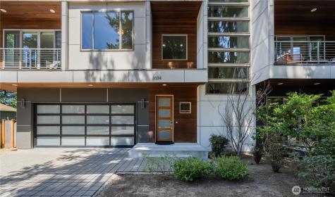 3034 NE 89th Seattle WA 98115