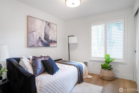 14048 108th Avenue NE Kirkland WA 98034