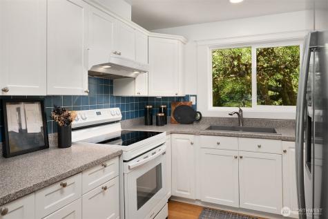 12719 12th Avenue NE Seattle WA 98125