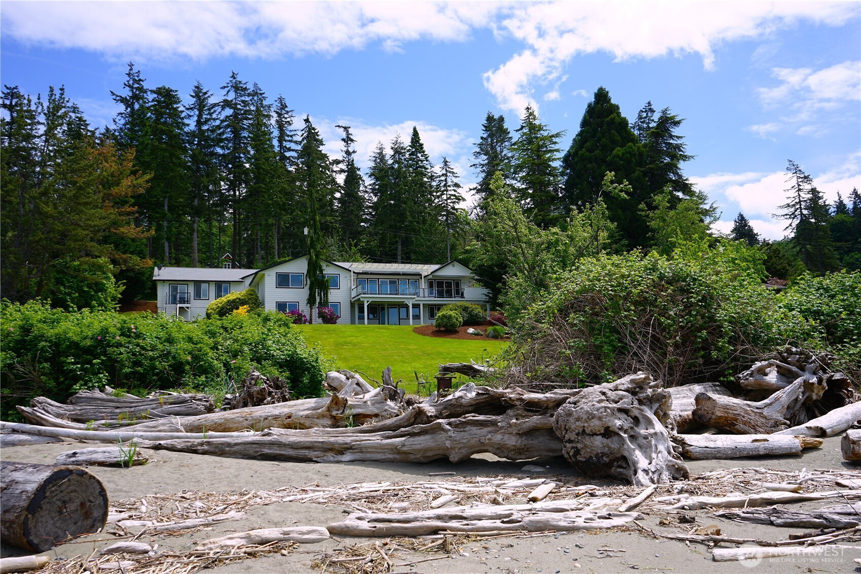 19810 Soundview Drive NW Stanwood WA 98292
