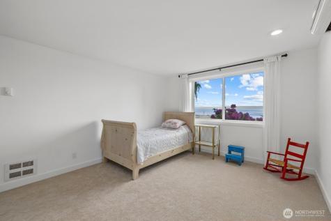 19810 Soundview Drive NW Stanwood WA 98292