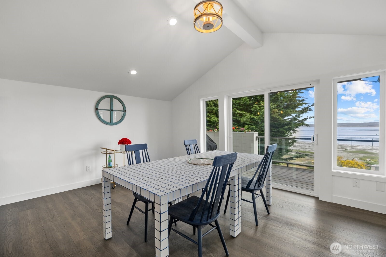19810 Soundview Drive NW Stanwood WA 98292