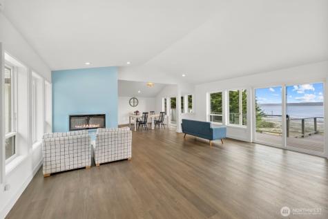 19810 Soundview Drive NW Stanwood WA 98292