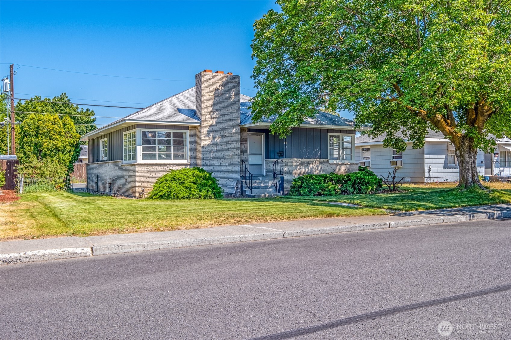 78 E Street NE Ephrata WA 98823
