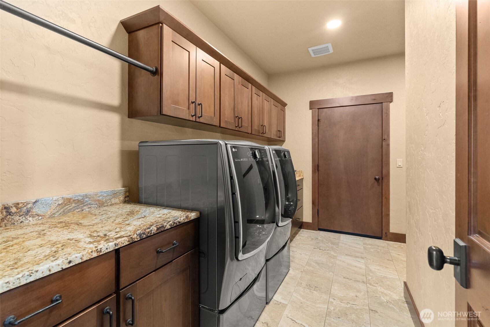 140 Saley Lane Centralia WA 98531