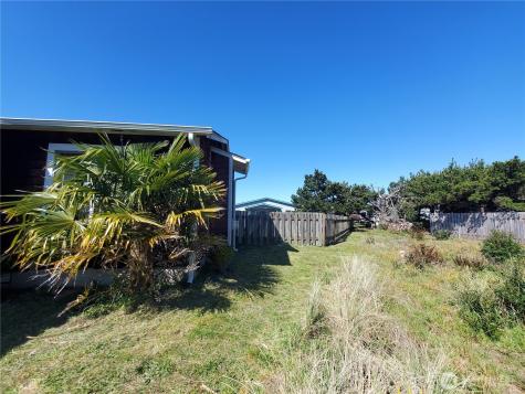 901 344th Street Ocean Park WA 98640
