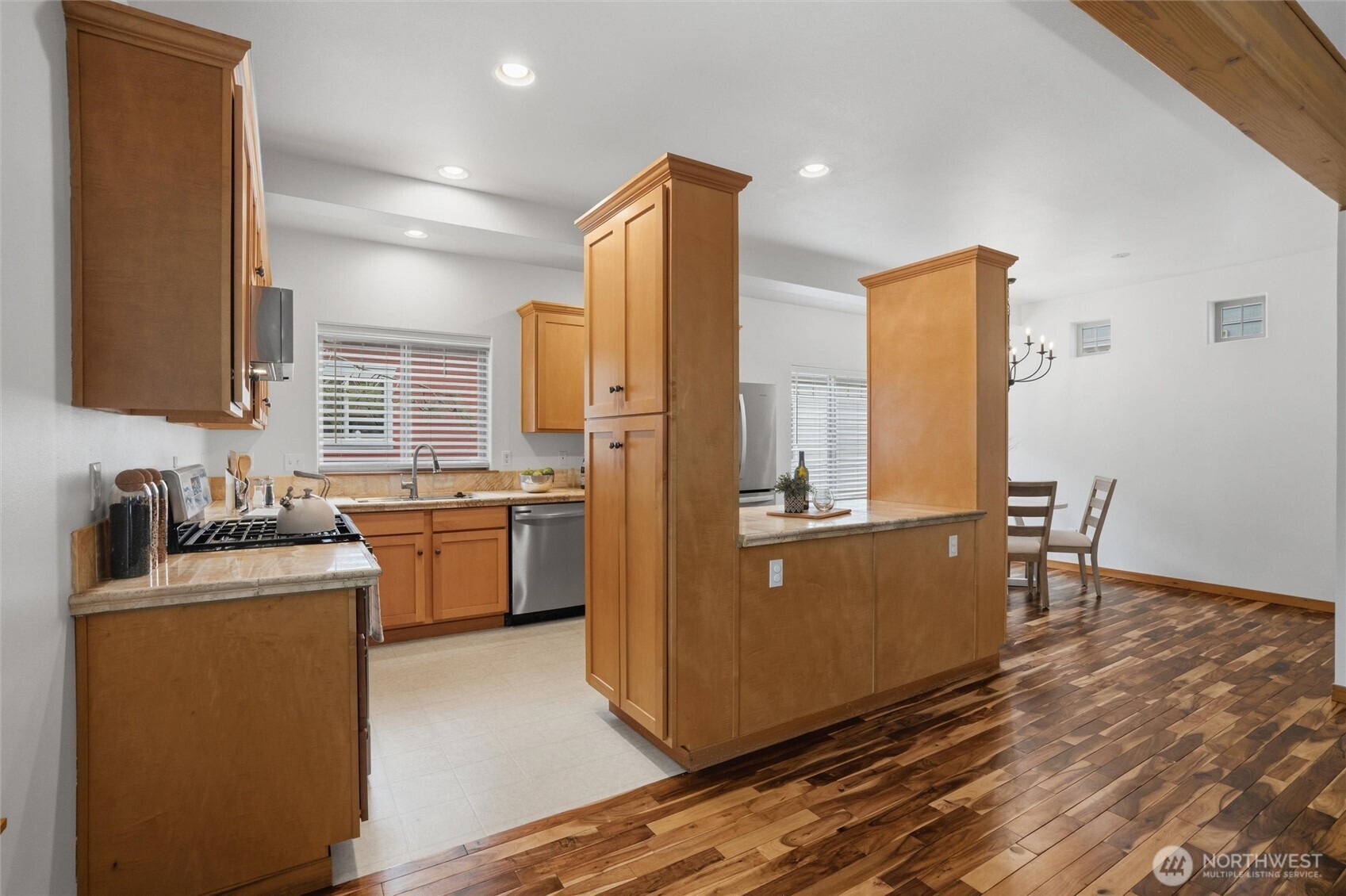 6604 198th Place SW Lynnwood WA 98036