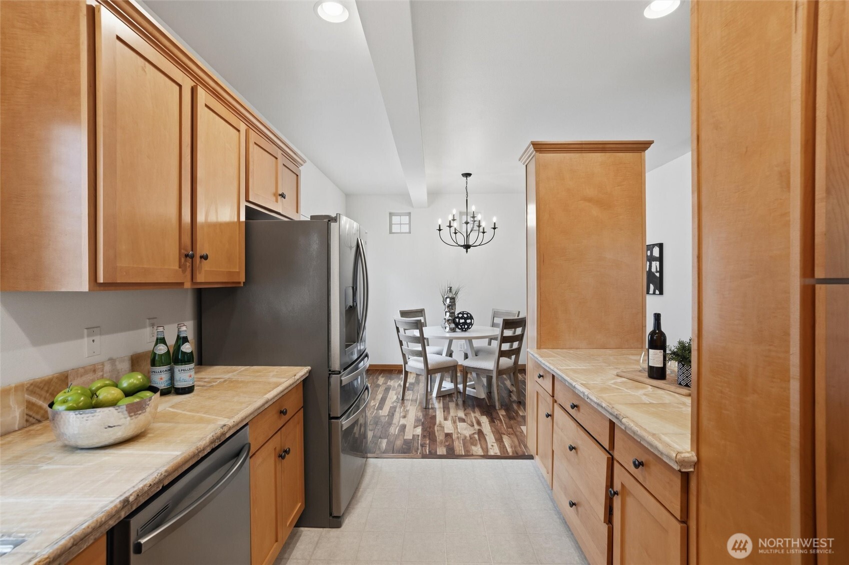6604 198th Place SW Lynnwood WA 98036