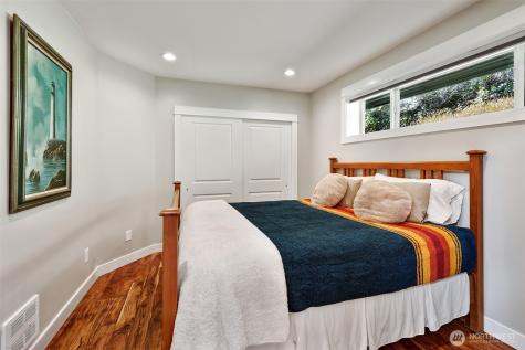 14208 Glen Acres Road SW Vashon WA 98070