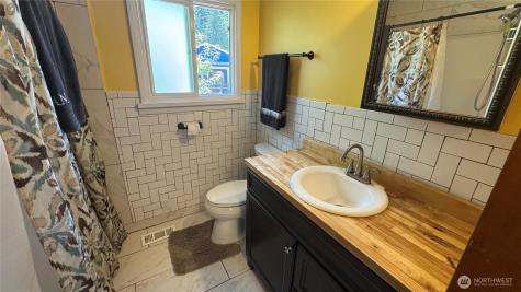 1245 W Axton Road Ferndale WA 98248