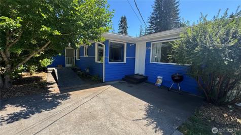1245 W Axton Road Ferndale WA 98248