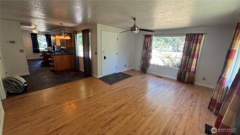 1245 W Axton Road Ferndale WA 98248