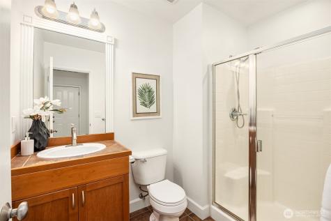 1032 272nd Place SE Sammamish WA 98075